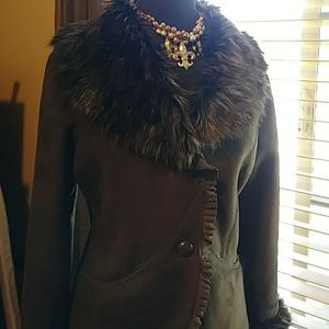 Beautiful Neyelle Faux Fur Coat